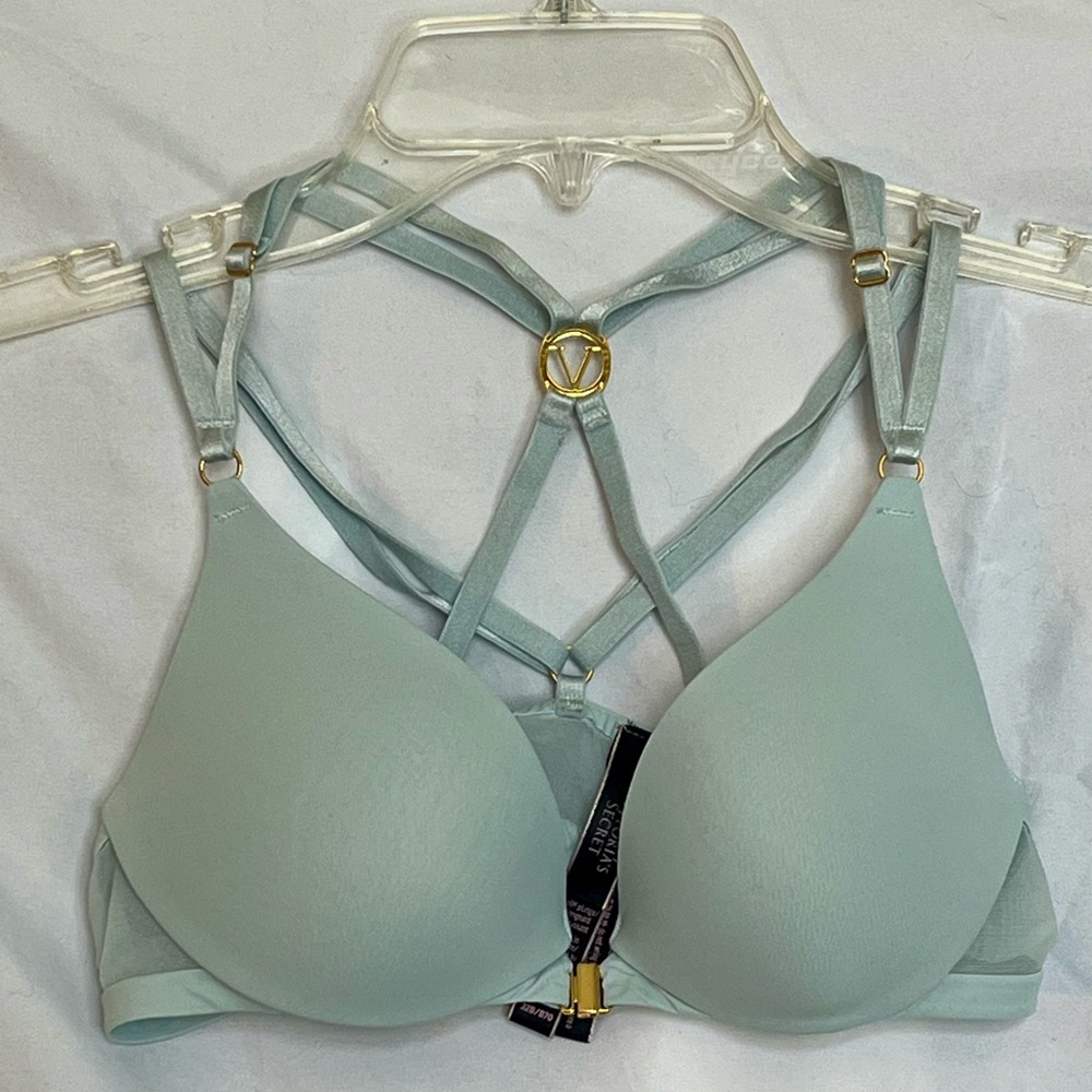 Victoria's Secret Very Sexy collections. Uplift Plunge. Size 32B Seasalt Green